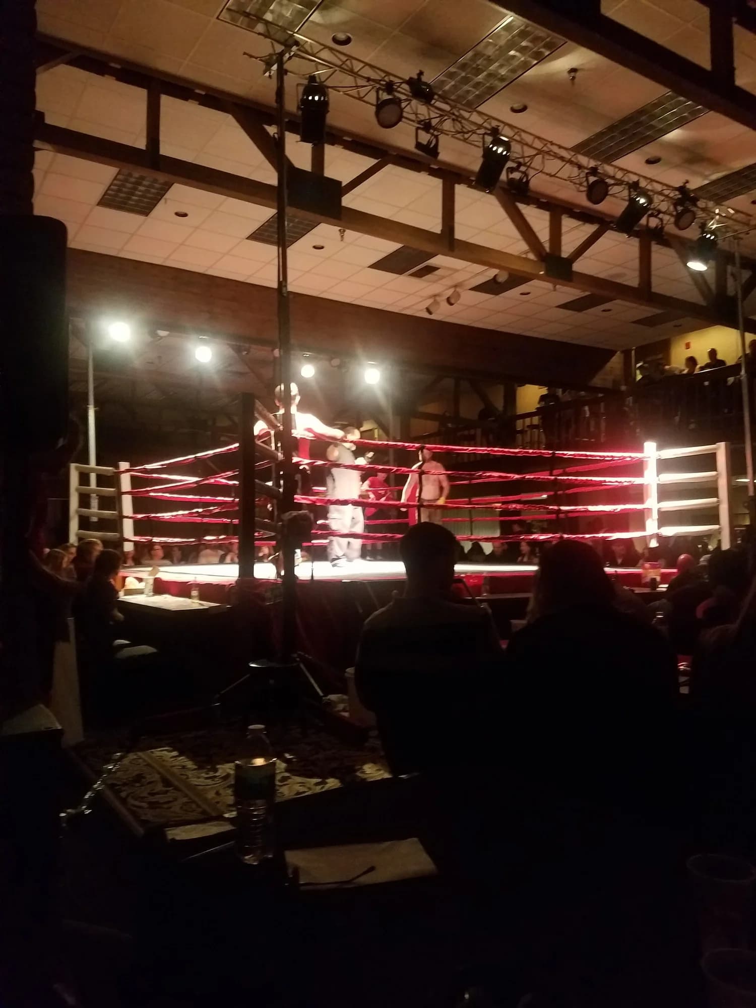 Live entertainment event
